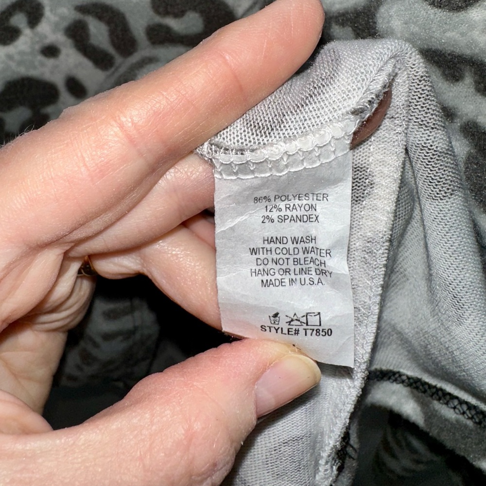 Leopard Print Top - Picture 4 of 4